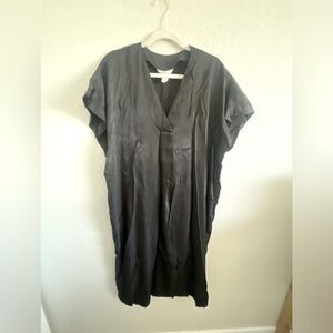 H&M v-neck kaftan dress